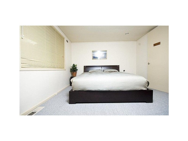 58 Tallara Parkway, Narrabundah ACT 2604