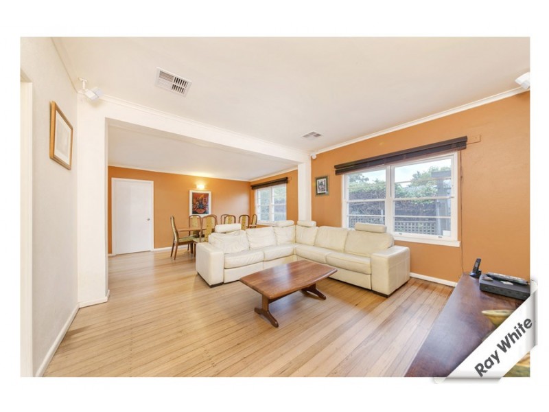 22 Strzelecki Crescent, Narrabundah ACT 2604