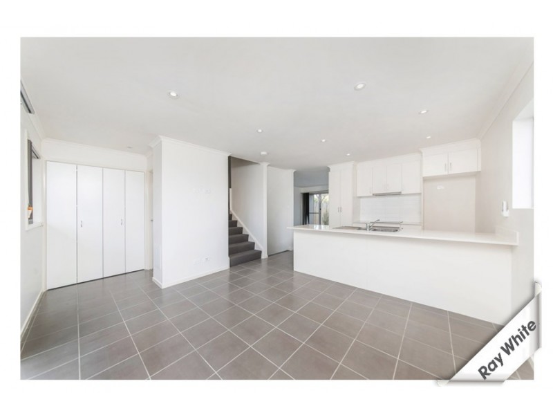4/102 Eggleston Crescent, Chifley ACT 2606