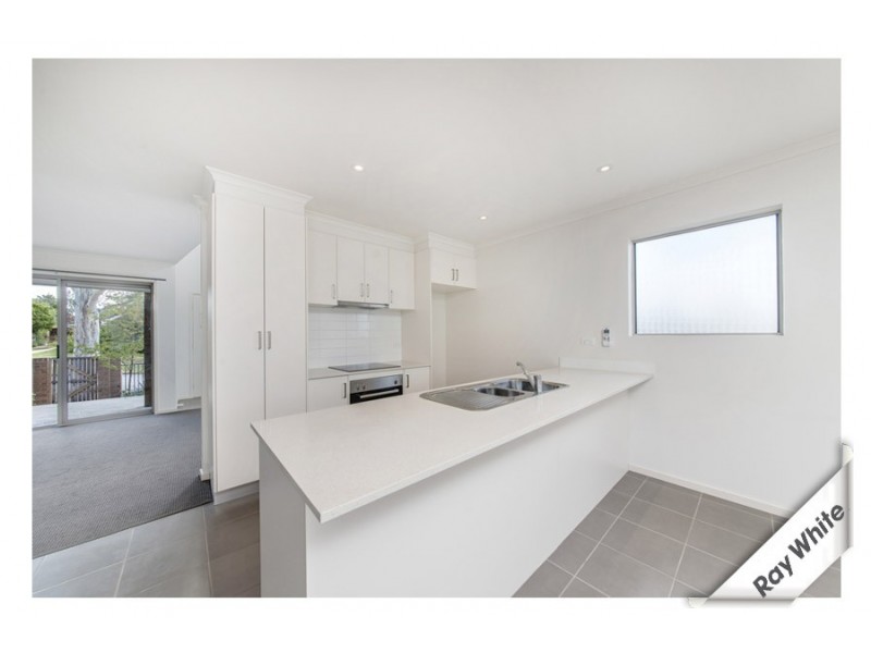 4/102 Eggleston Crescent, Chifley ACT 2606