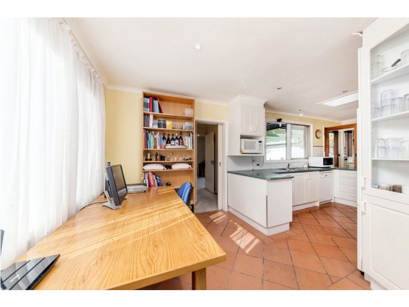 31 Goble Street, Hughes ACT 2605