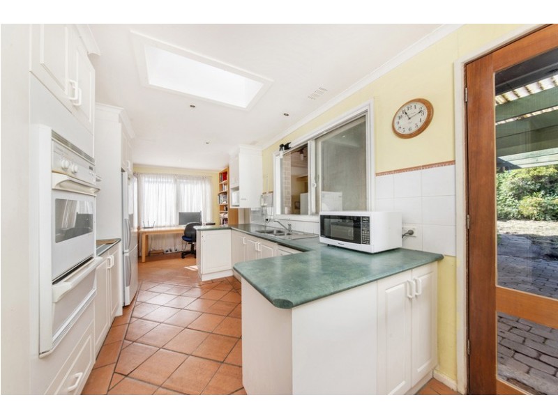 31 Goble Street, Hughes ACT 2605