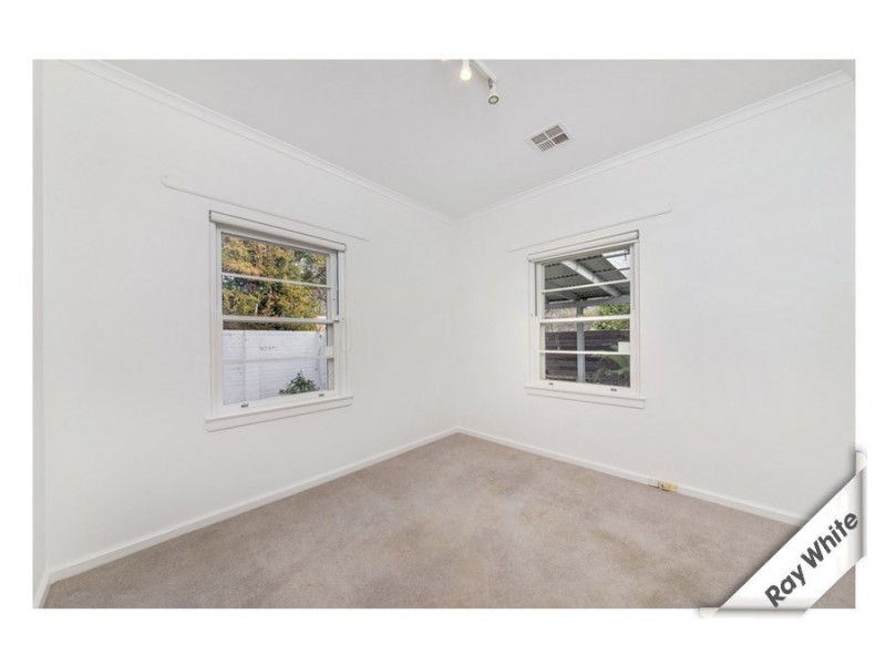 22 Strzelecki Crescent, Narrabundah ACT 2604