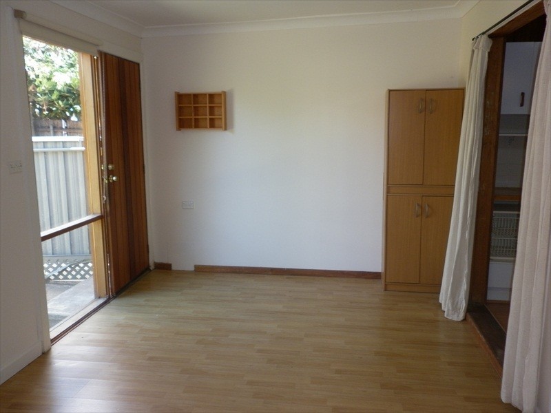 17 Gymea Street, Narrabundah ACT 2604