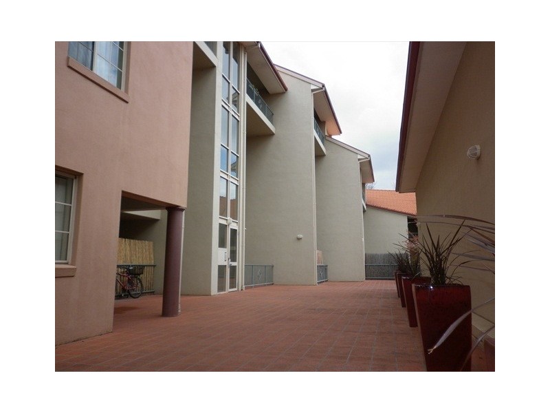 122/72 Wentworth Avenue, Kingston ACT 2604