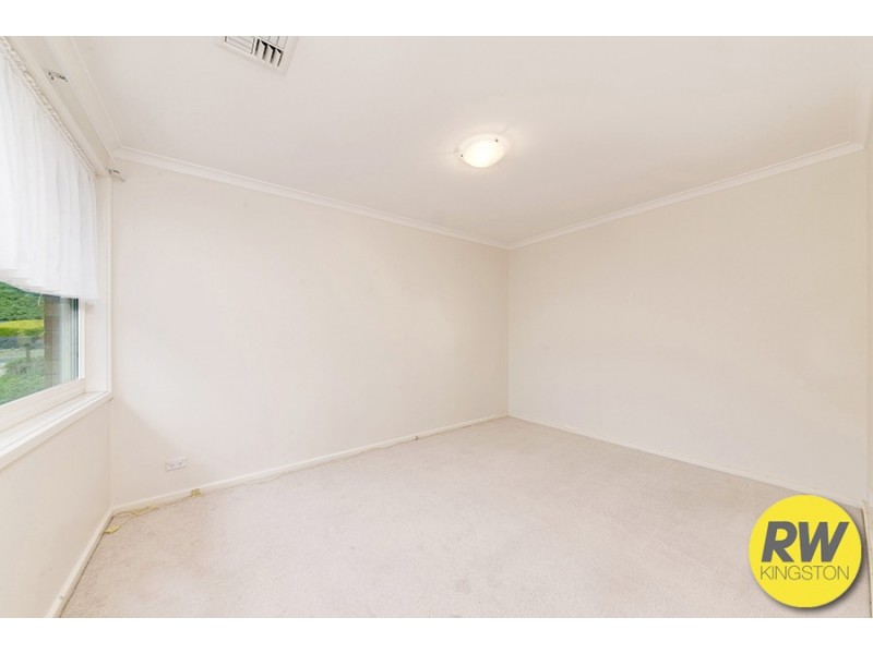 46 Hawkesbury Crescent, Farrer ACT 2607
