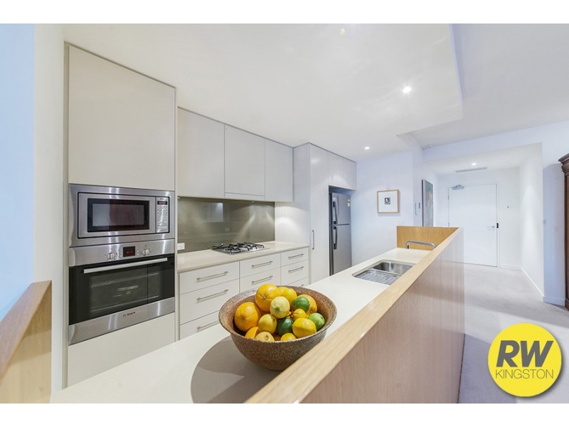 69/11 Eastlake Parade, Kingston ACT 2604
