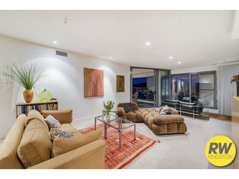 69/11 Eastlake Parade, Kingston ACT 2604