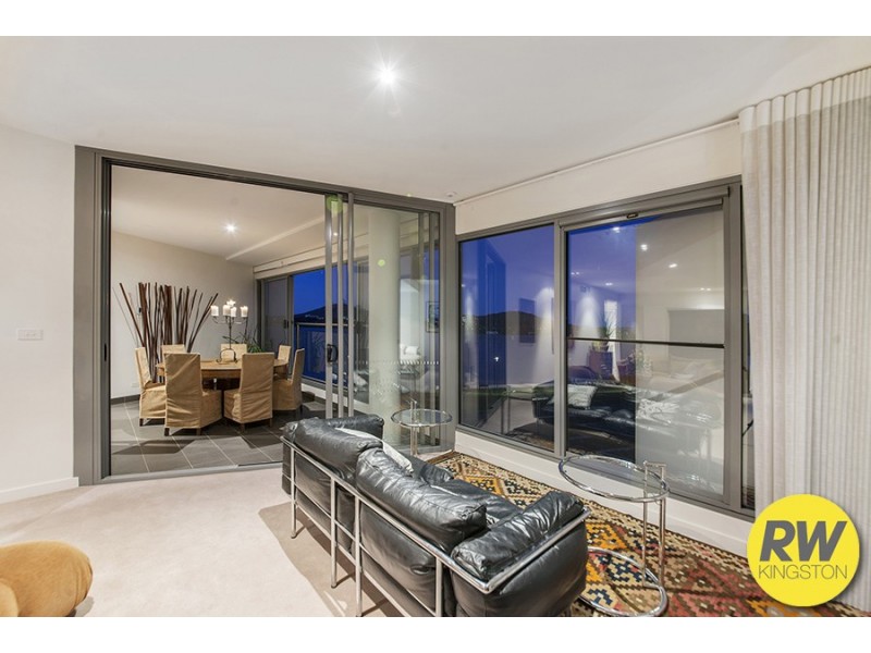 69/11 Eastlake Parade, Kingston ACT 2604