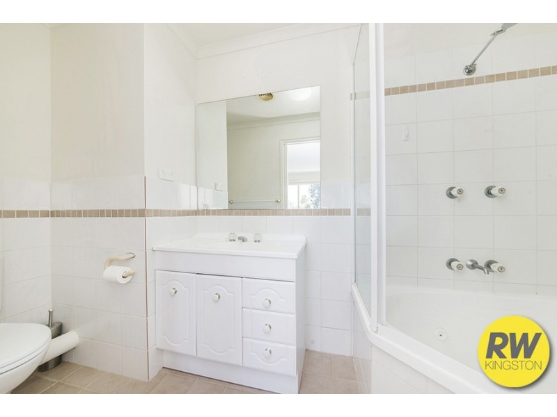 5/45 Leahy Close, Narrabundah ACT 2604