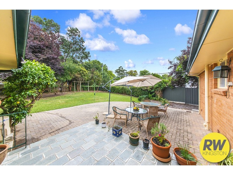 8 Green Street, Narrabundah ACT 2604
