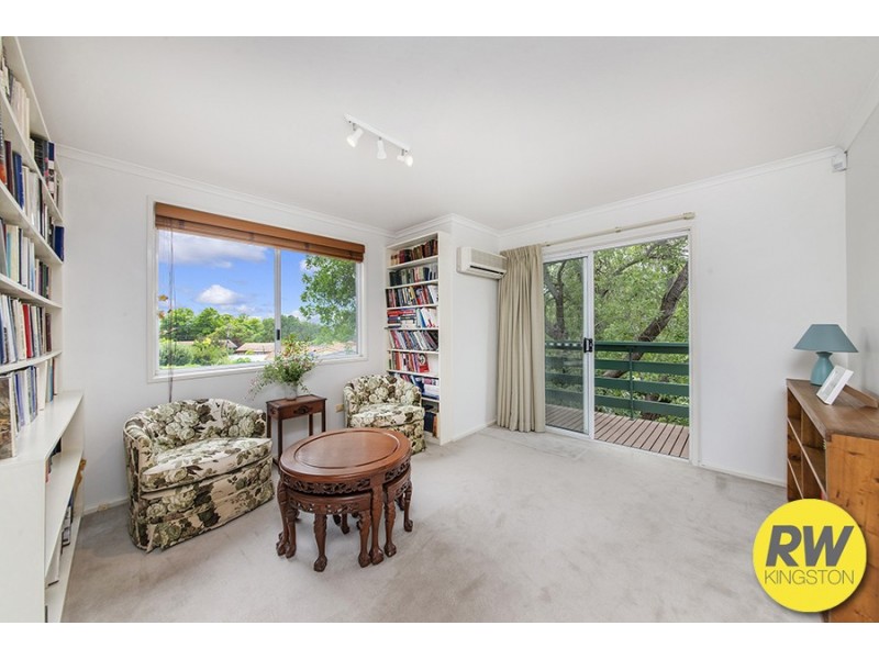 8 Green Street, Narrabundah ACT 2604