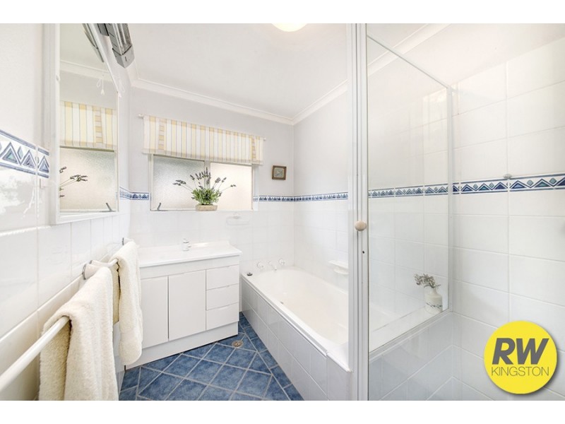 8 Green Street, Narrabundah ACT 2604