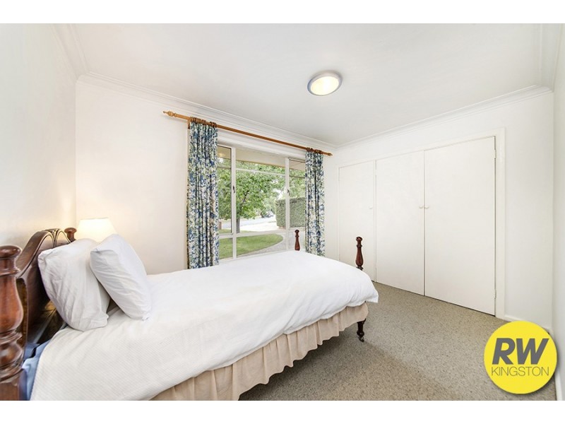 8 Green Street, Narrabundah ACT 2604