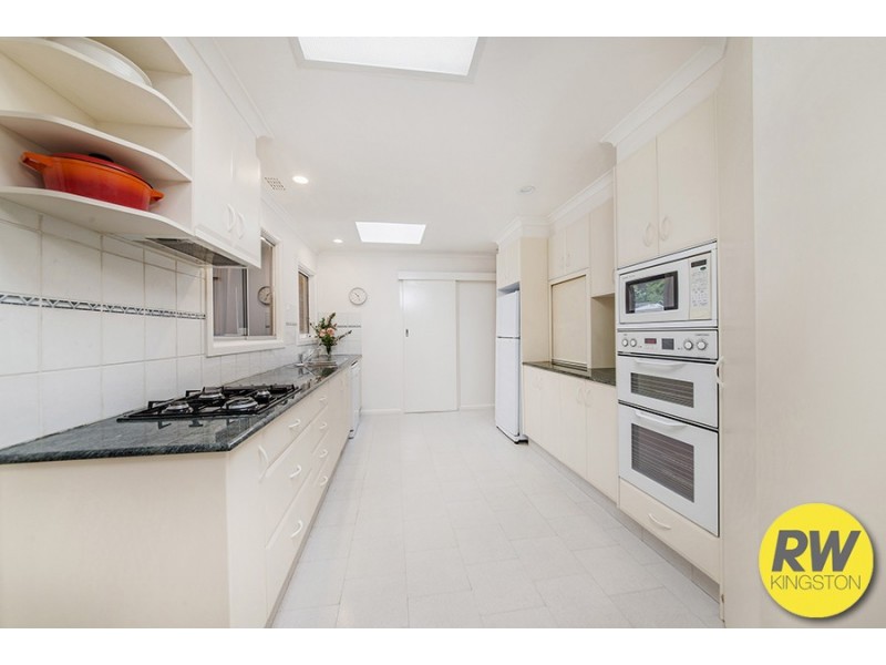 8 Green Street, Narrabundah ACT 2604