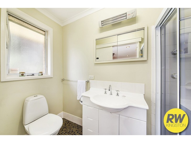 8 Green Street, Narrabundah ACT 2604