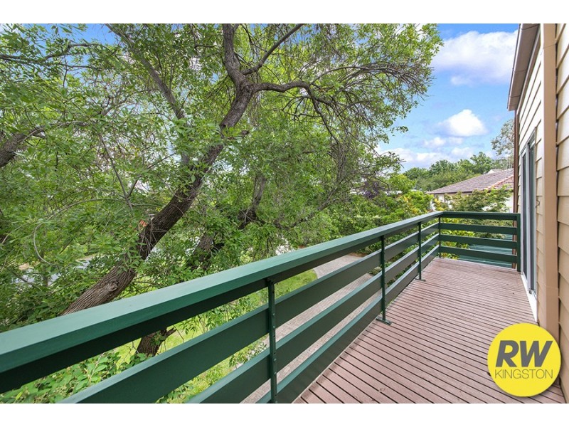 8 Green Street, Narrabundah ACT 2604