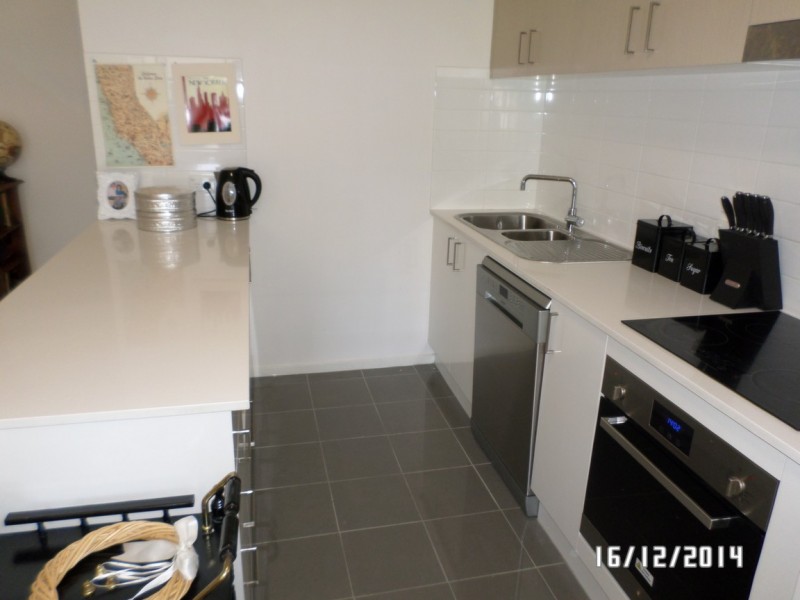 65/39 Jerrabomberra Avenue, Narrabundah ACT 2604