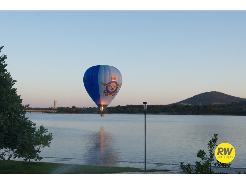 56/11 Eastlake Pde., Kingston ACT 2604