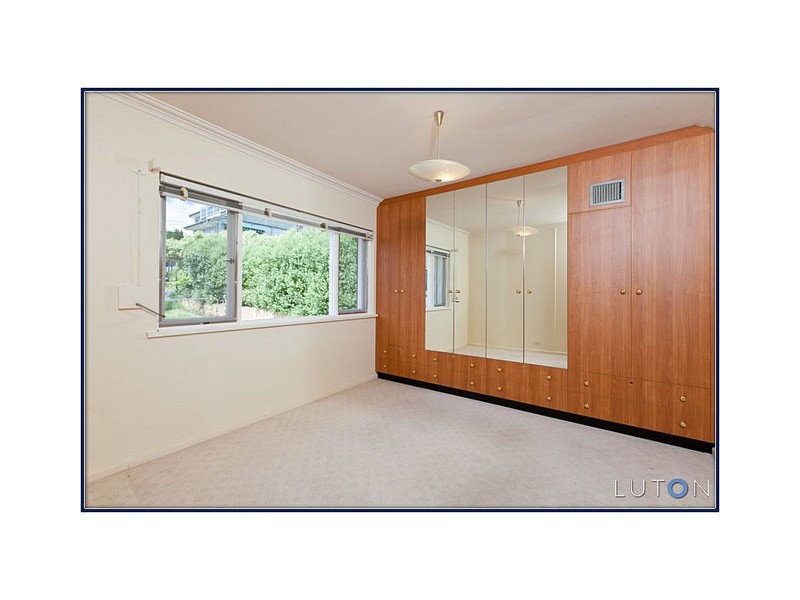 3 Zeehan, Red Hill ACT 2603