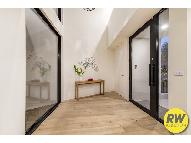 18 Beagle Street, Red Hill ACT 2603