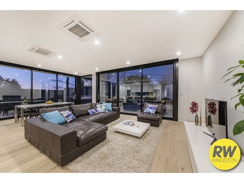 18 Beagle Street, Red Hill ACT 2603