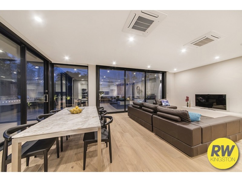 18 Beagle Street, Red Hill ACT 2603