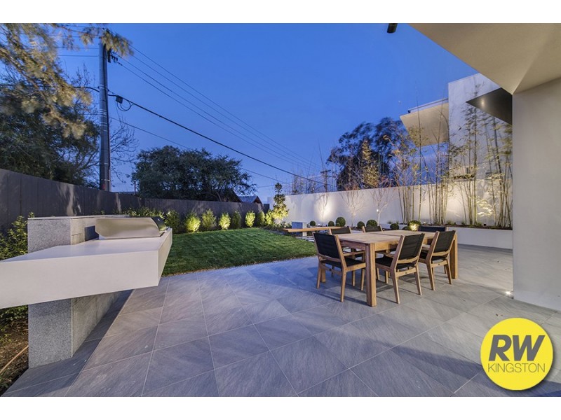 18 Beagle Street, Red Hill ACT 2603