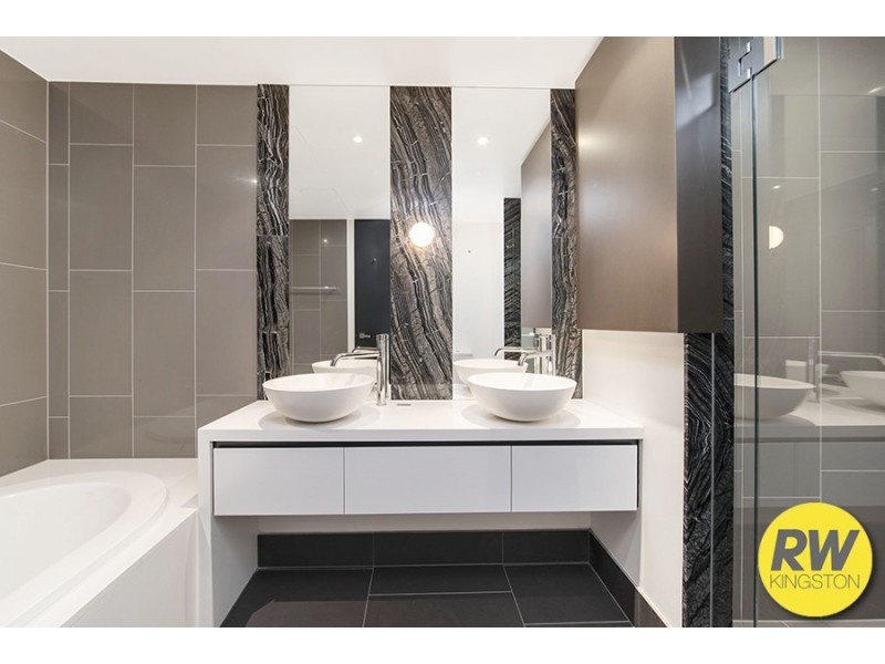 1111/19 Marcus Clarke Street, Acton ACT 2601