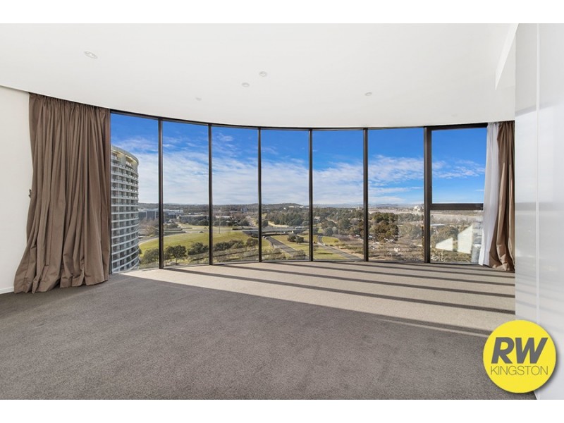 1111/19 Marcus Clarke Street, Acton ACT 2601