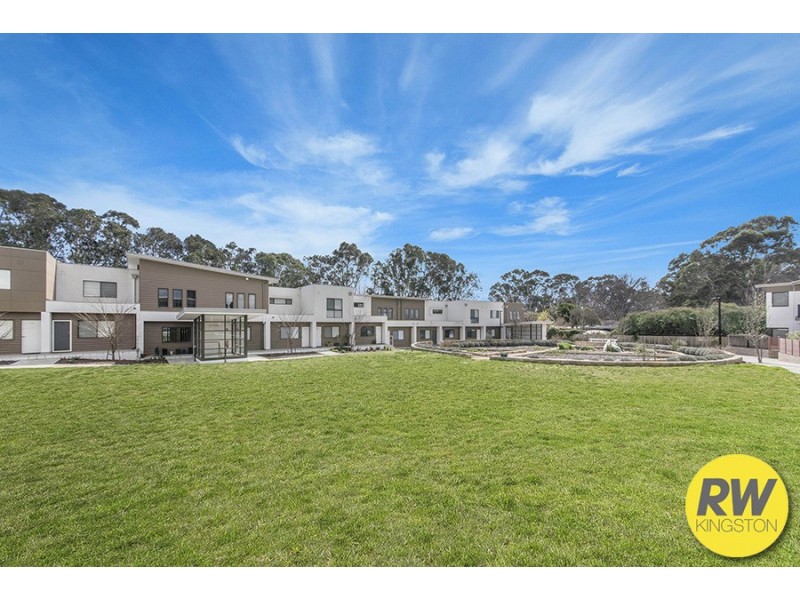 68/39 Jerrabomberra Ave, Narrabundah ACT 2604