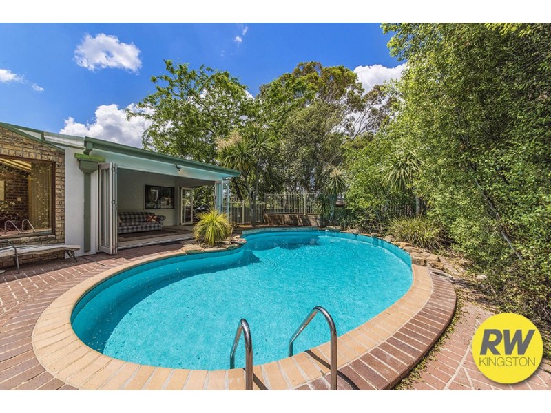 9 Pinkstone Place, Mckellar ACT 2617