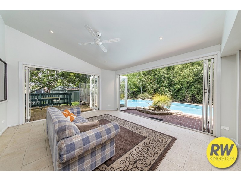 9 Pinkstone Place, Mckellar ACT 2617