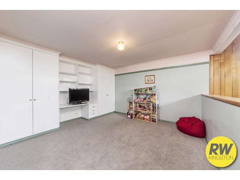 9 Pinkstone Place, Mckellar ACT 2617