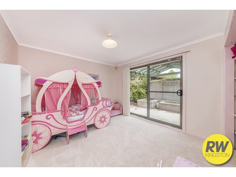 9 Pinkstone Place, Mckellar ACT 2617