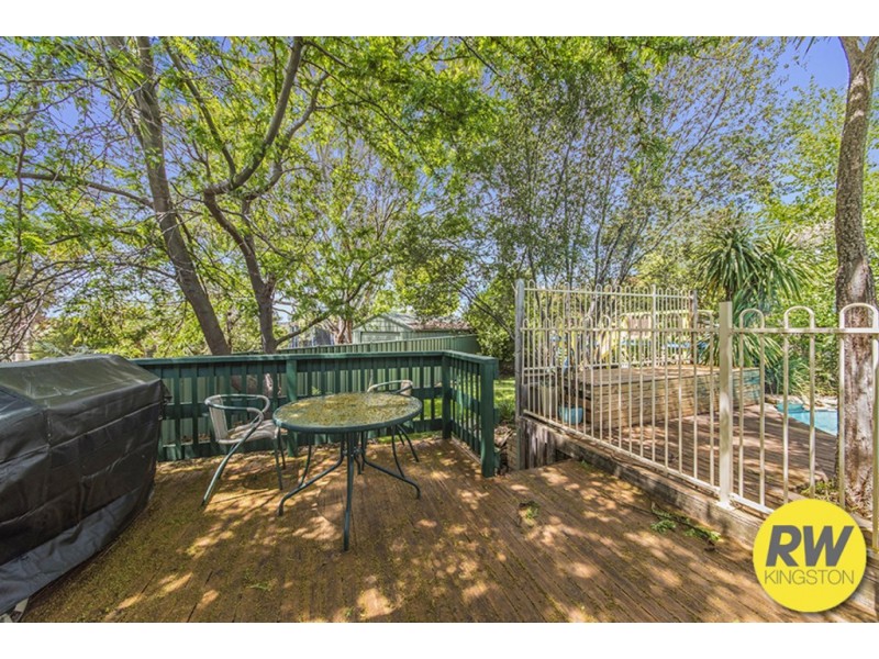 9 Pinkstone Place, Mckellar ACT 2617