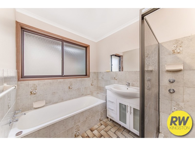 241 Bugden Avenue, Fadden ACT 2904