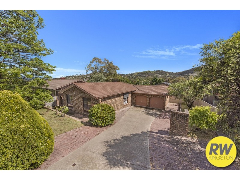 241 Bugden Avenue, Fadden ACT 2904
