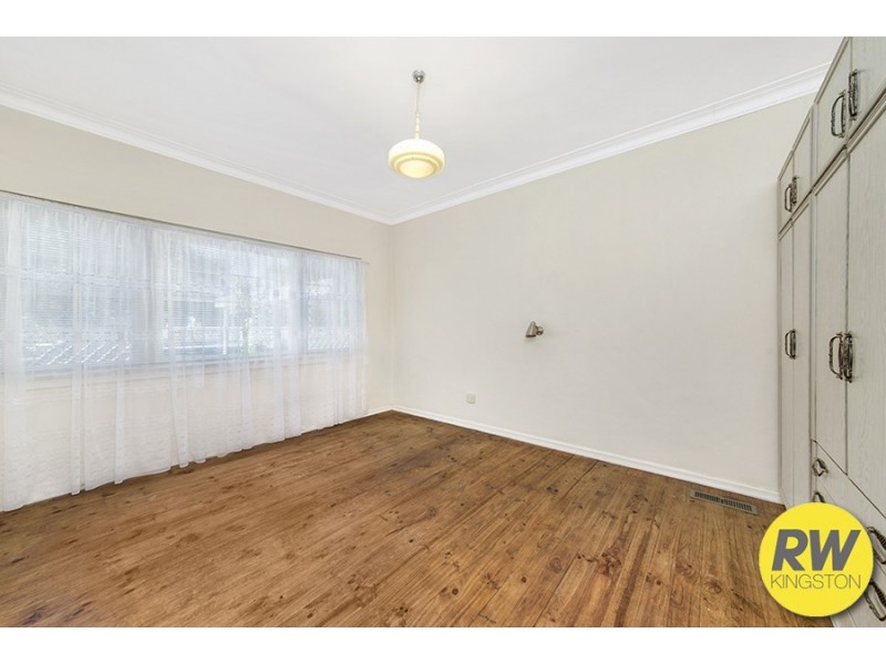 22 Blaxland Crescent, Griffith ACT 2603