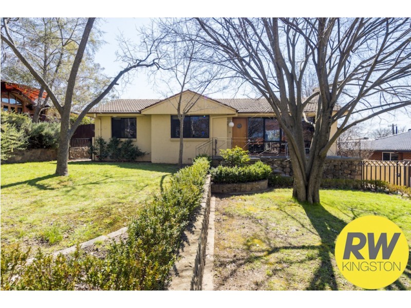 298 Goyder Street, Narrabundah ACT 2604