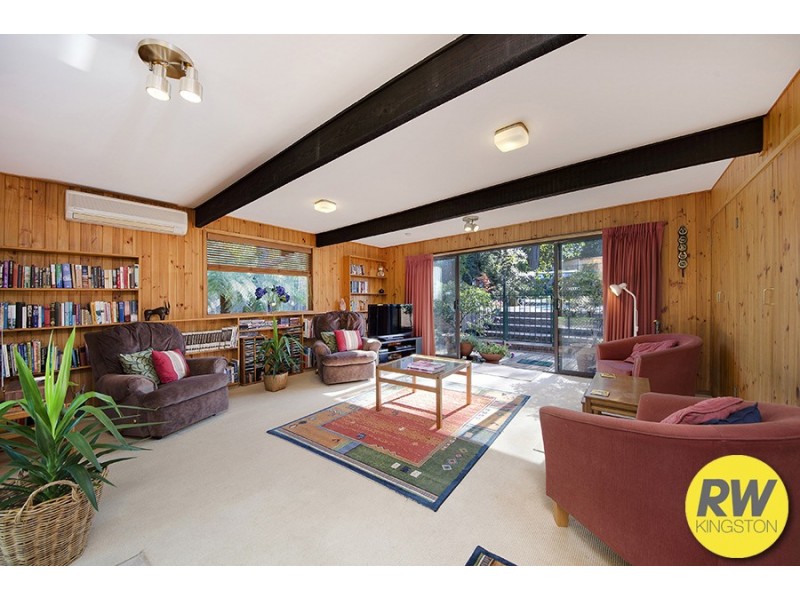 63 Webster Street, Hughes ACT 2605