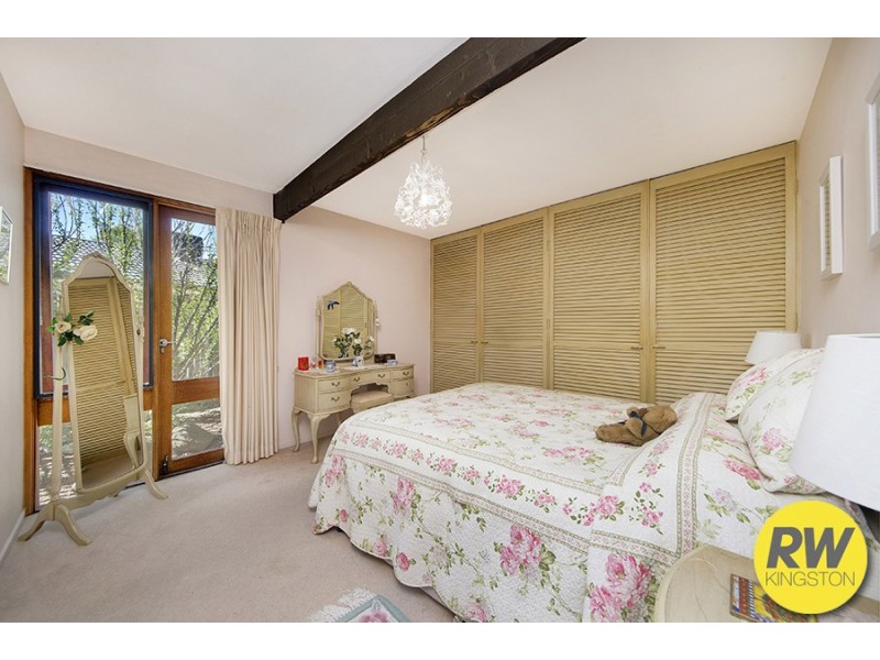 63 Webster Street, Hughes ACT 2605