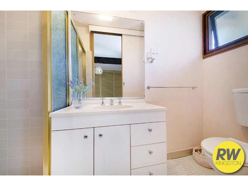 63 Webster Street, Hughes ACT 2605