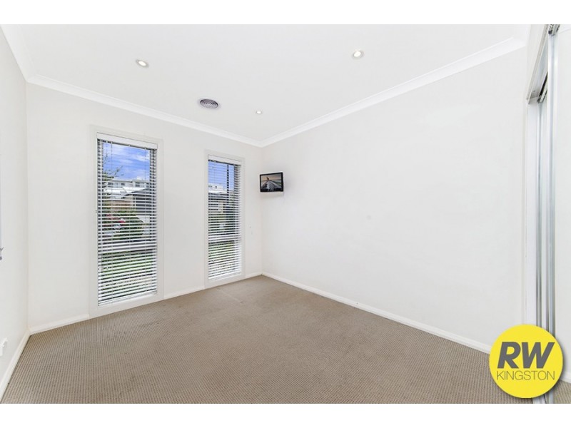 14 Selleck Street, Casey ACT 2913