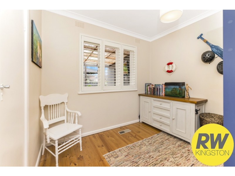 12 Moore Street, Queanbeyan NSW 2620