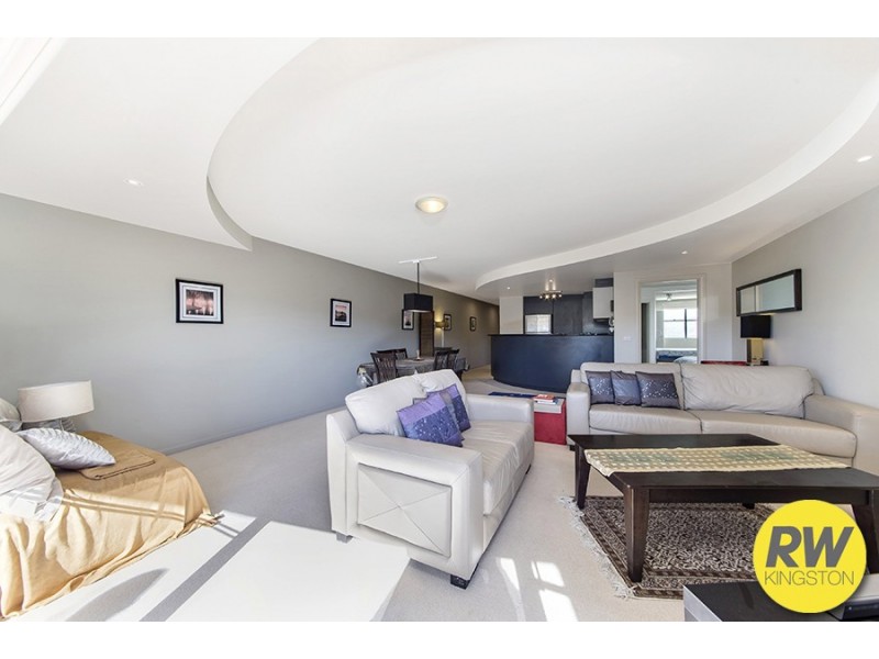 16/7 Eldridge Crescent, Garran ACT 2605
