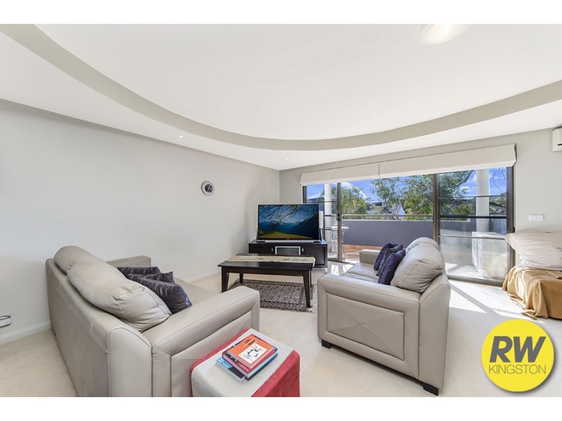 16/7 Eldridge Crescent, Garran ACT 2605