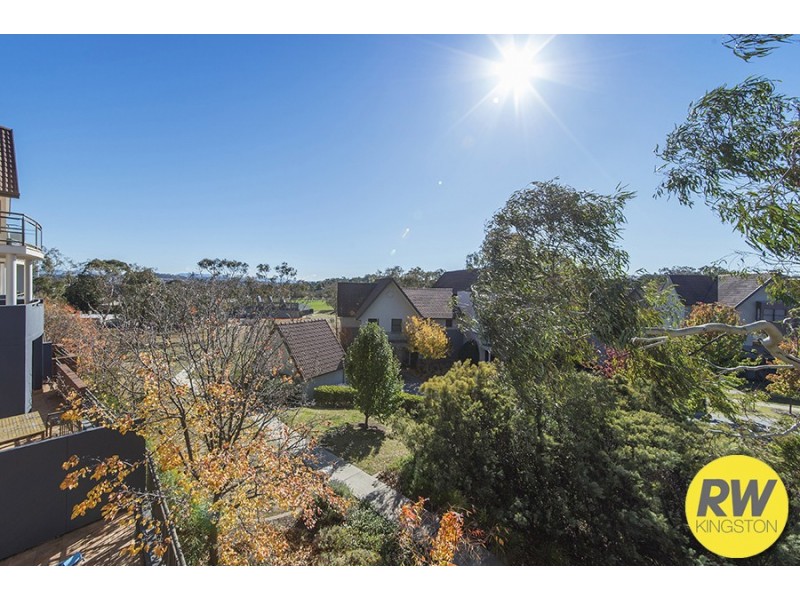 16/7 Eldridge Crescent, Garran ACT 2605
