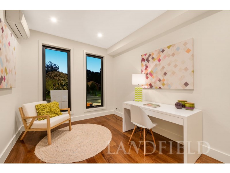 73 Long Valley Way, Doncaster East VIC 3109