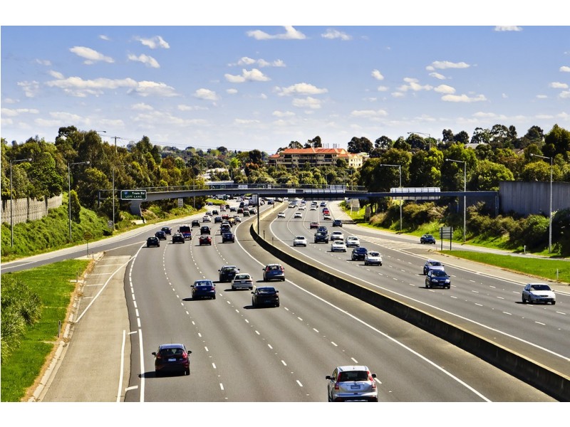 73 Long Valley Way, Doncaster East VIC 3109